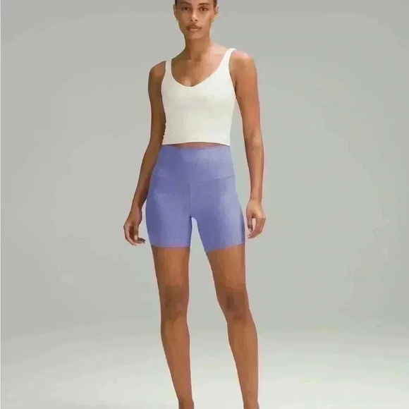 Lululemon 🍋 High-Rise Yoga Short 6"  *Grid Texture - Picture 3 of 4